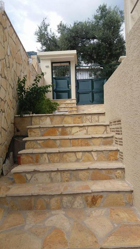 El Doro Rooms Dhermi Bagian luar foto